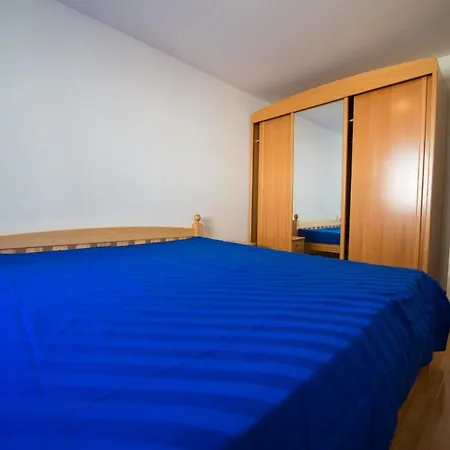 Karlo Baška Voda